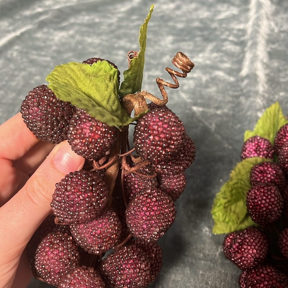 VTG Grape Decor - Picture 4 of 5